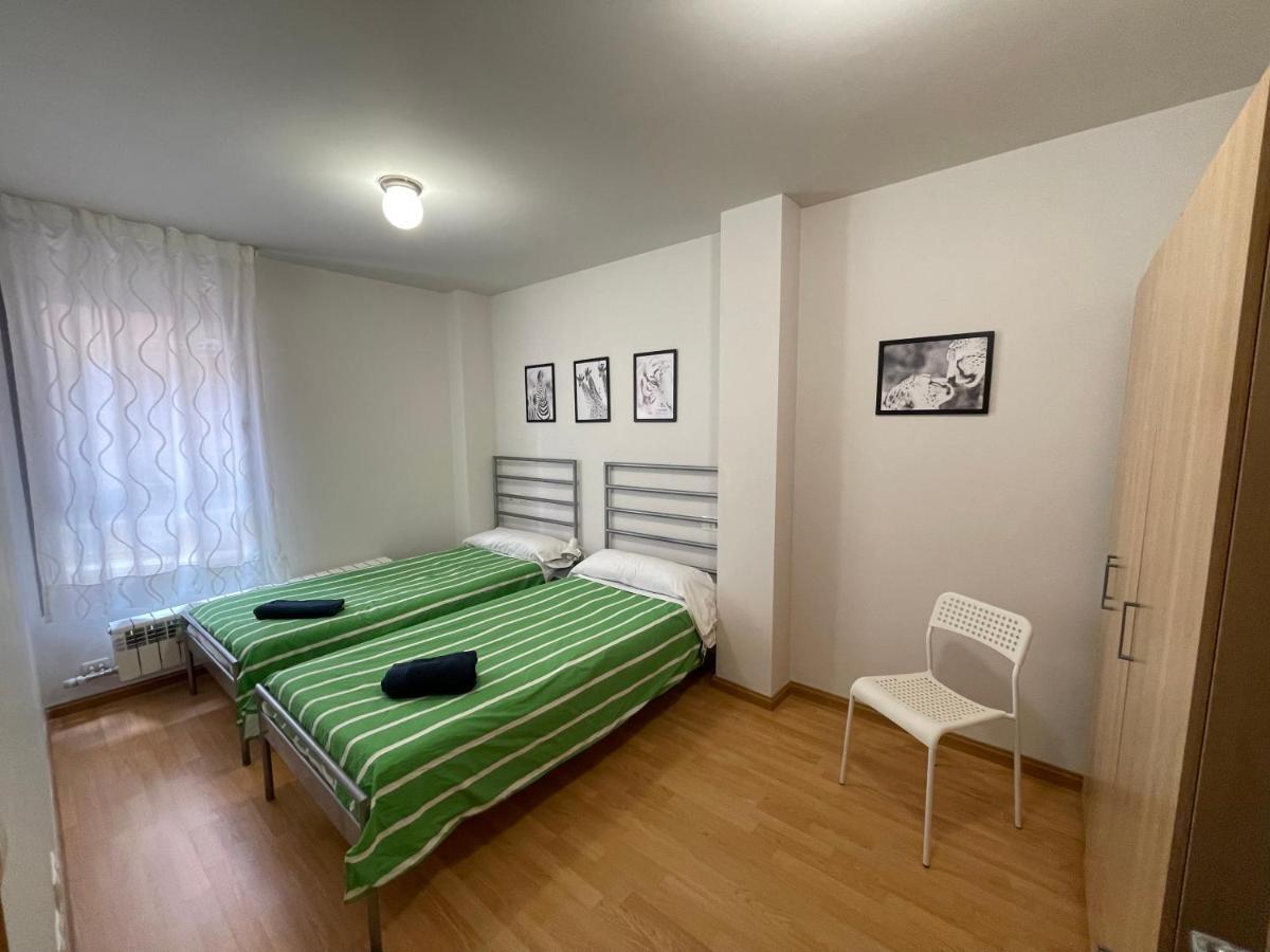 Apartamentos Ribera Navarra - Bardenas カステホン エクステリア 写真