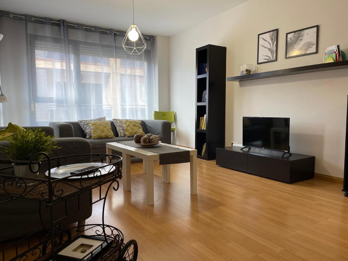 Apartamentos Ribera Navarra - Bardenas カステホン エクステリア 写真